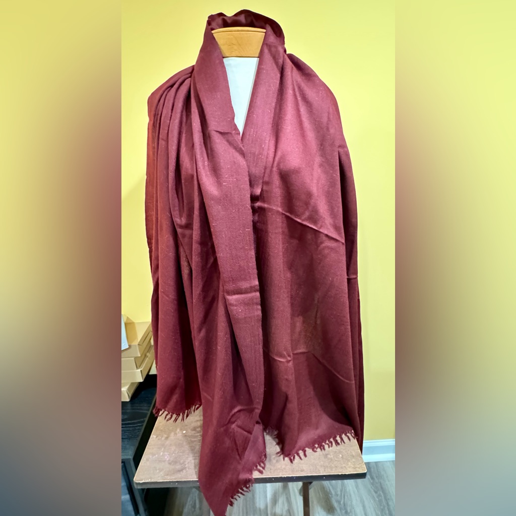 Pashmina  High Quality Shawl 84425 Brand New Weaver Direct